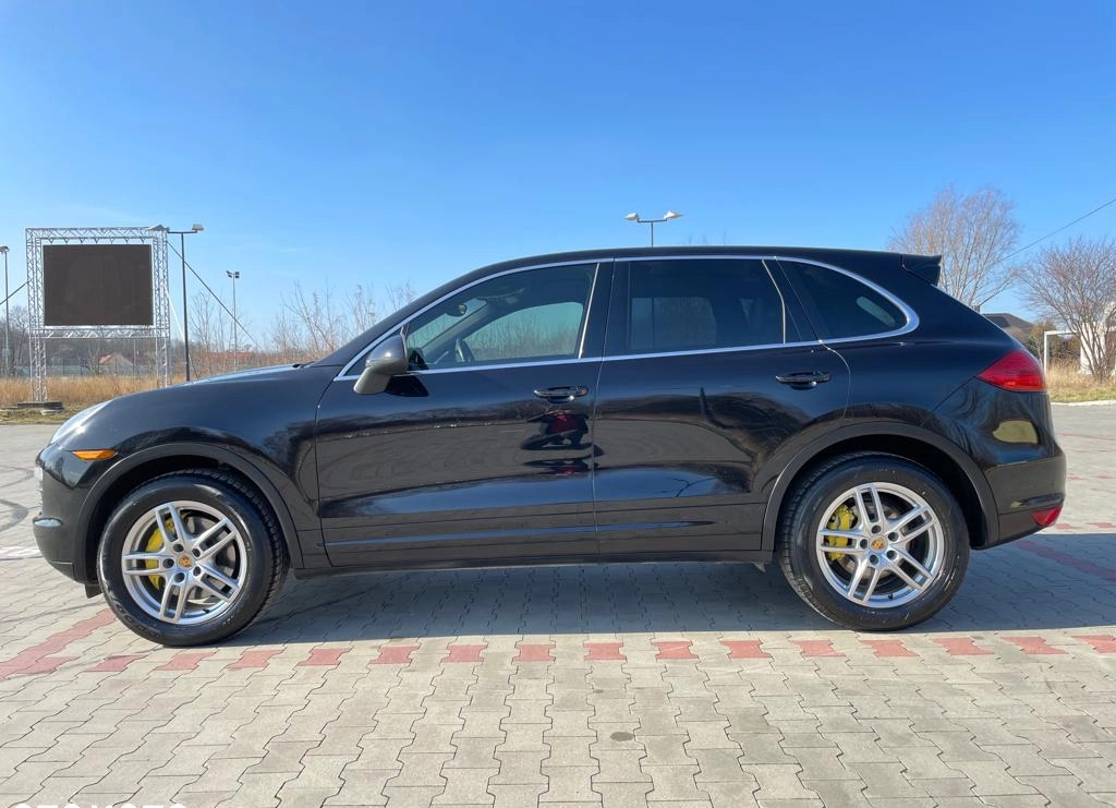 Porsche Cayenne cena 99000 przebieg: 135000, rok produkcji 2013 z Lublin małe 254